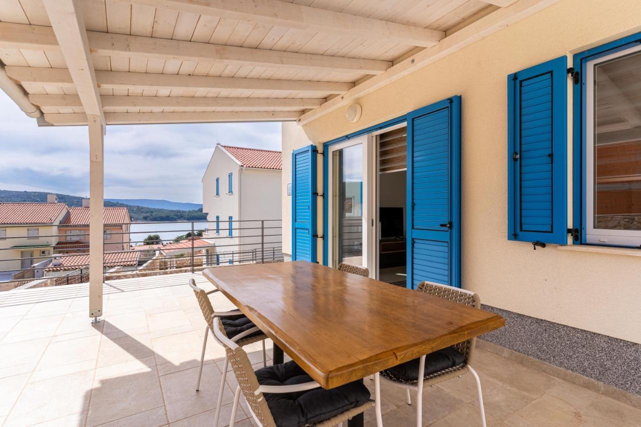 Blue Sorbeto Apartment Cres Bagian luar foto